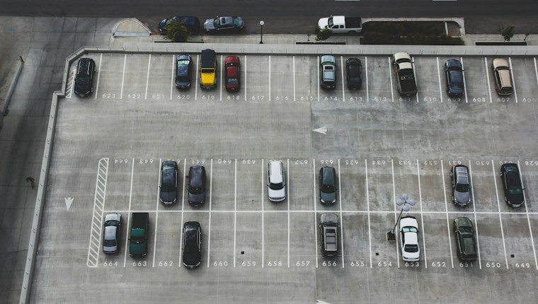 Parking in Taiwan: Complete Guide for Foreign Drivers — Tips, Apps & Costs