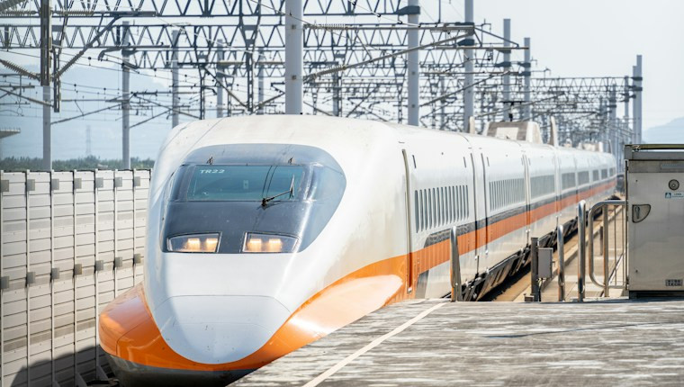คู่มือเช่ารถสถานีรถไฟความเร็วสูงไถหนาน|ขั้นตอนรับรถที่สถานี THSR ไถหนาน (กุยเหริน) รับ-คืนรถด้วยตนเองที่ลานจอดรถในสถานี และตารางเวลาขับรถไปแหล่งท่องเที่ยว